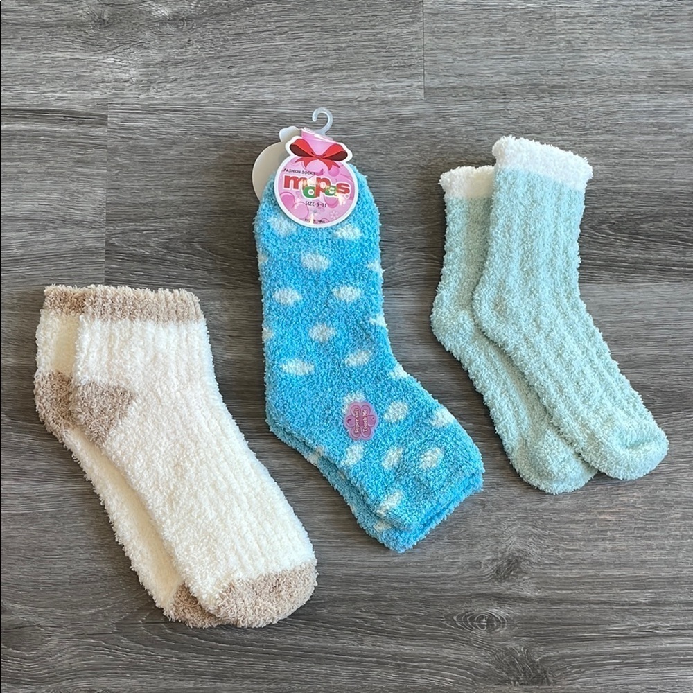 Cozy Fuzzy Socks Set